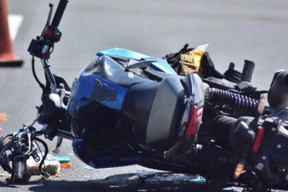 Accidentes en moto saturan hospitales y generan trabajo innecesario en Guanajuato