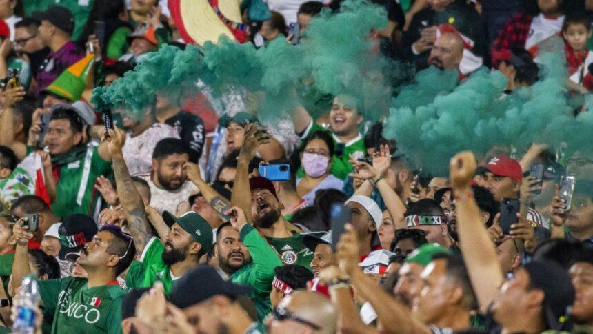 Afición mexicana lanza grito homofóbico ante Perú; no activan protocolo de suspensión