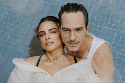 Aislinn Derbez y Mauricio Ochmann regresan a Hawái con Kailani