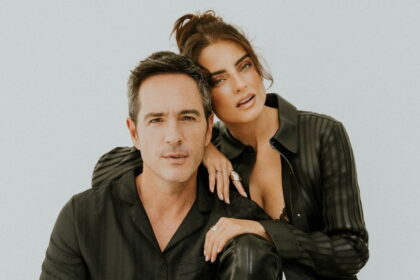aislinn derbez y mauricio ochmann sorprenden con su union en Aislinn Derbez y Mauricio Ochmann sorprenden con su unión en Las Vegas
