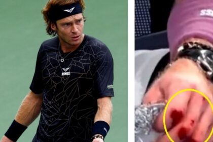Andrey Rublev golpea un cartel y termina con los nudillos sangrando