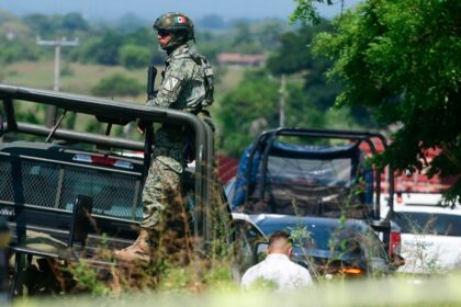asesinan a agente de fiscalia de tabasco y su esposa Asesinan a agente de Fiscalía de Tabasco y su esposa en vehículo