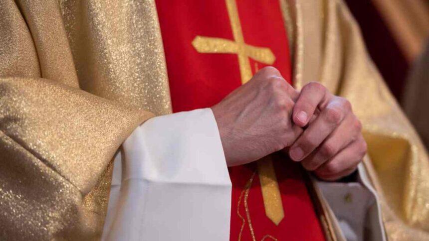 Asesinan a sacerdote en Hidalgo; Episcopado exige esclarecer crimen y hacer justicia