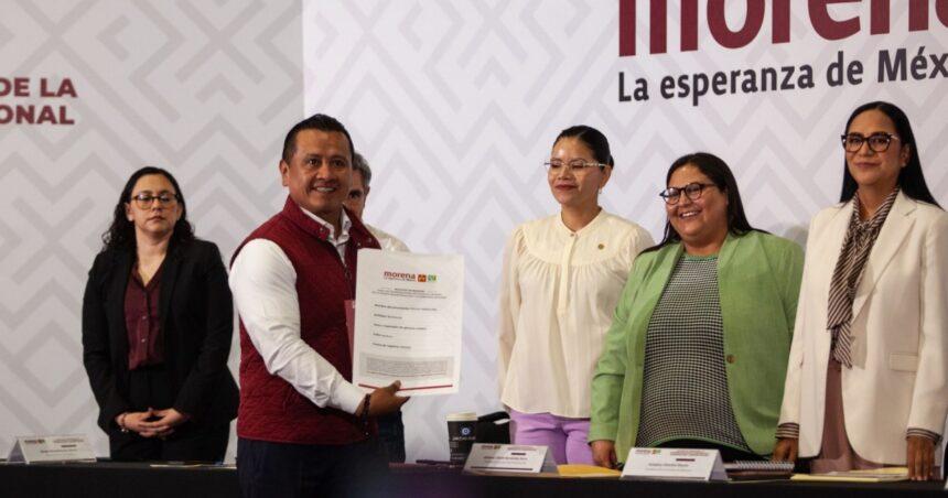 Bedolla define la sucesión: Torres Piña será candidato de Morena