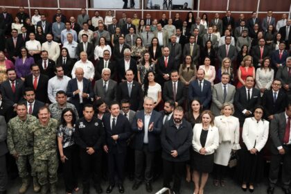 Bedolla impulsa reforma para proteger a víctimas, denunciantes y testigos