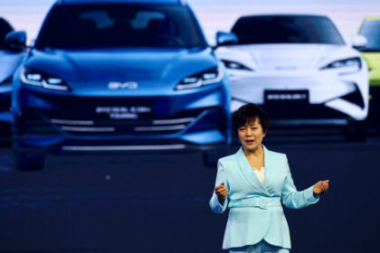 BYD prevé dominar ventas de híbridos enchufables en uno o dos años