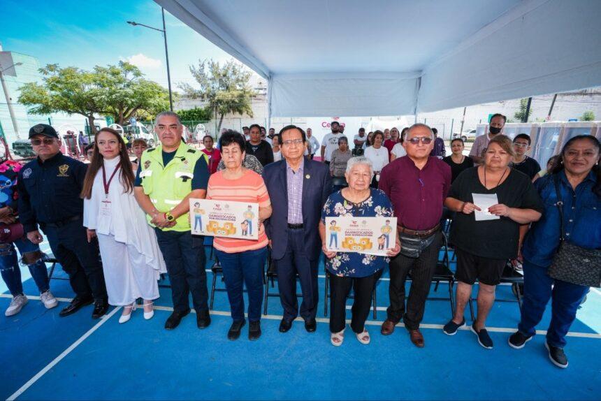 Celaya entrega apoyos a familias afectadas por las lluvias