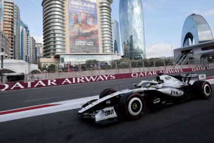 Checo Pérez arrancará decimonoveno en el Gran Premio de Azerbaiyán; Russell, primero