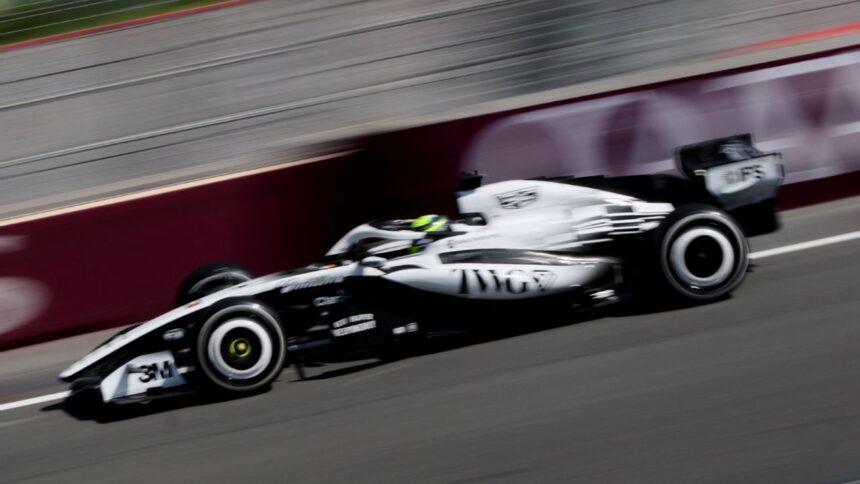 Checo Pérez termina decimotercero tras primeras prácticas del GP de Azerbaiyán