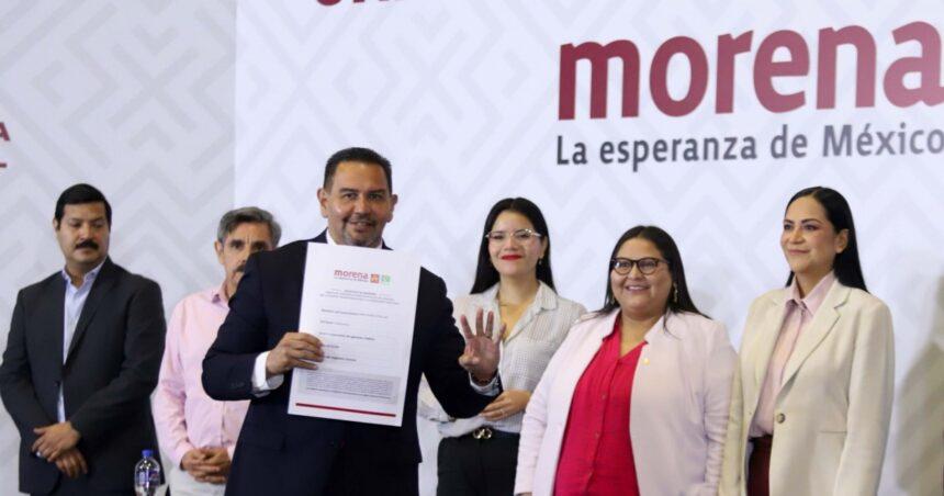 Cruz Pérez Cuéllar será candidato y Adán Augusto pierde terreno