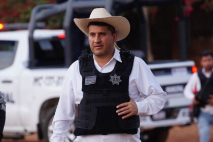 defensa del exdirector de protocolo de manzo rechaza acusaciones y Defensa del exdirector de Protocolo de Manzo rechaza acusaciones y denuncia “perversión política”