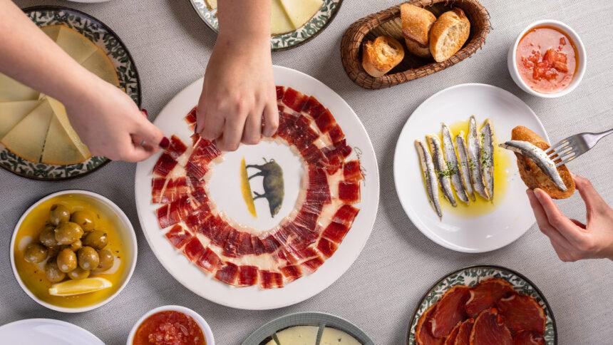El sabor de Emilio Restaurante, ahora en casa