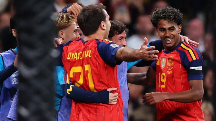 España vence a Inglaterra en Wembley con remontada en la Nations League