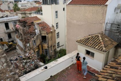 explosion en edificio de atenas causa seis muertes entre ellas Explosión en edificio de Atenas causa seis muertes, entre ellas cuatro estadounidenses