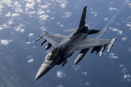 f 16 de eu se estrella en base militar al oeste F-16 de EU se estrella en base militar al oeste de Alemania