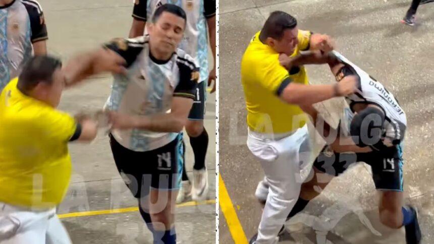 Futbolista expulsado agrede al árbitro, quien lo derriba y somete a golpes
