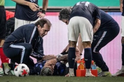 Giorgian de Arrascaeta, mediocampista uruguayo, sufre fractura de muñeca en pleno partido