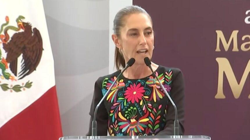 Gobernación atenderá peticiones tras irrupción de normalistas en acto de Sheinbaum