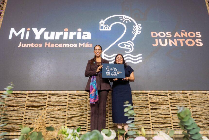 Gobernadora refrenda respaldo a las familias yurirenses