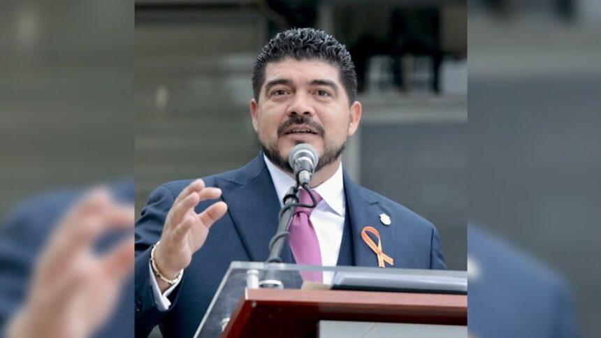 Gobierno veracruzano descarta atentado; Zenyazen Escobar murió por herida de bala