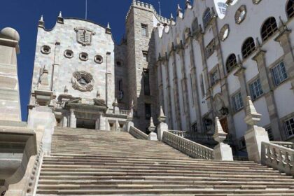 Guanajuato 2026 entrega mil pesos a estudiantes de primaria y secundaria