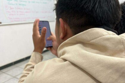 Guanajuato restringirá uso de celulares en escuelas desde noviembre