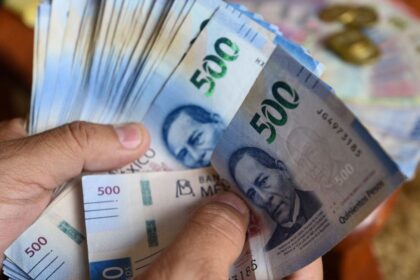 Hacienda propone endurecer ISR a grandes empresas y ampliar Régimen de Confianza