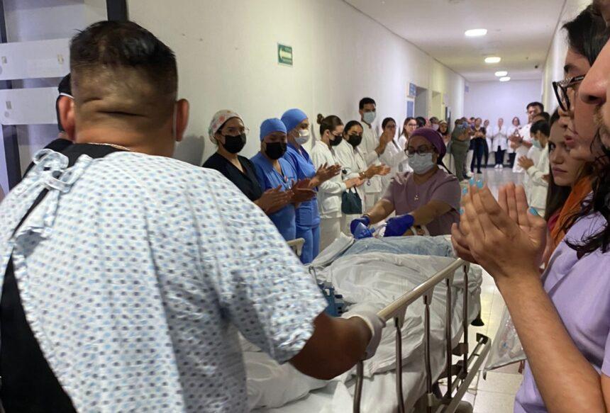 Hombre recibirá riñón donado por familia de joven fallecida en Apatzingán
