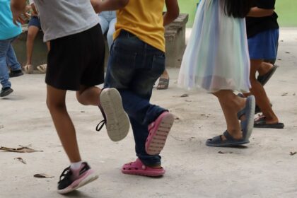 Iglesia Católica pide priorizar seguridad de migrantes menores de edad
