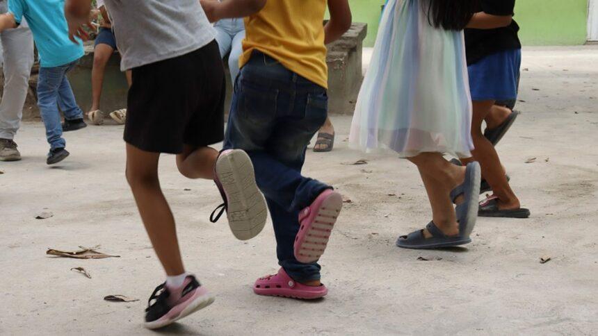 Iglesia Católica pide priorizar seguridad de migrantes menores de edad