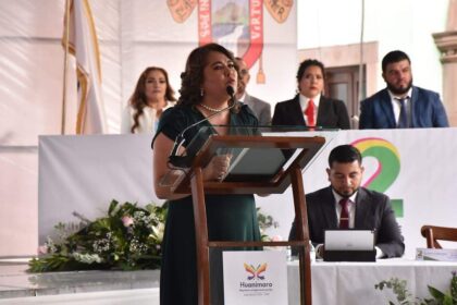 Informe de Laura Villalpando Arroyo destaca obras y apoyos en Huanímaro
