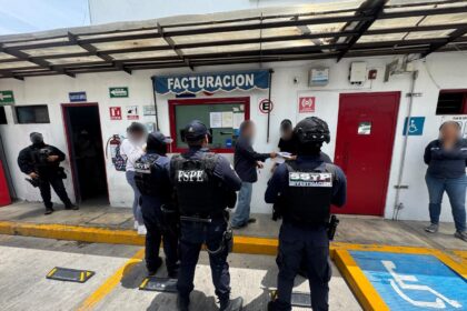inteligencia estatal conduce a cateo en leon por posible abasto Inteligencia estatal conduce a cateo en León por posible abasto irregular