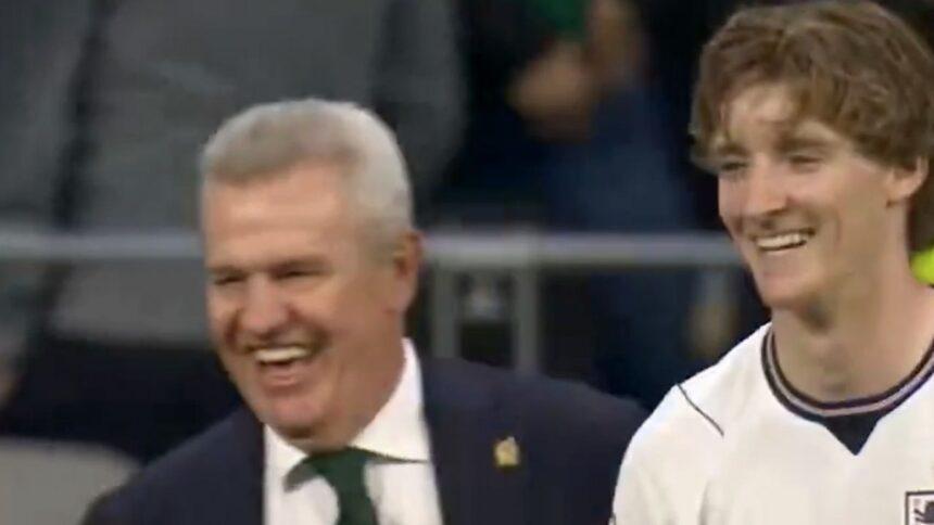 Javier Aguirre espera reencontrarse con Anthony Gordon tras insultarlo en el Mundial