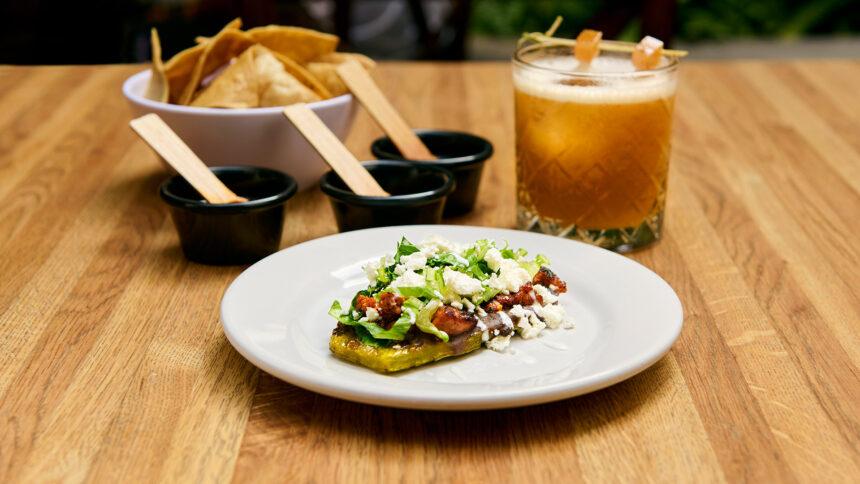 La cantina de CDMX donde jugar podría dejarte la cuenta gratis