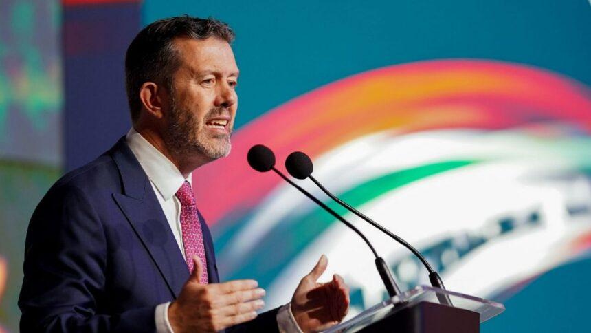 Larry Rubin llama a senadores a rechazar reforma que prohíbe doble nacionalidad