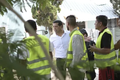 Leo Montañez impulsa el servicio comunitario