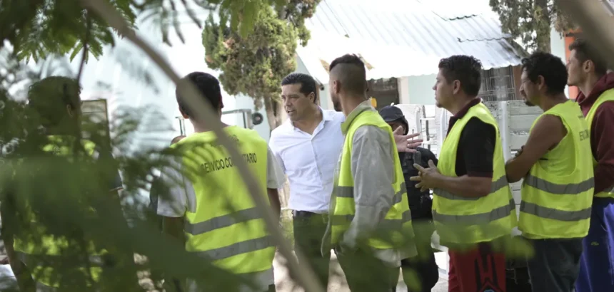 Leo Montañez impulsa el servicio comunitario