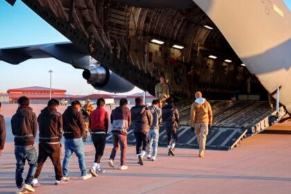 llegan a guatemala mexicanos deportados de eu ya son casi Llegan a Guatemala mexicanos deportados de EU; ya son casi 3 mil
