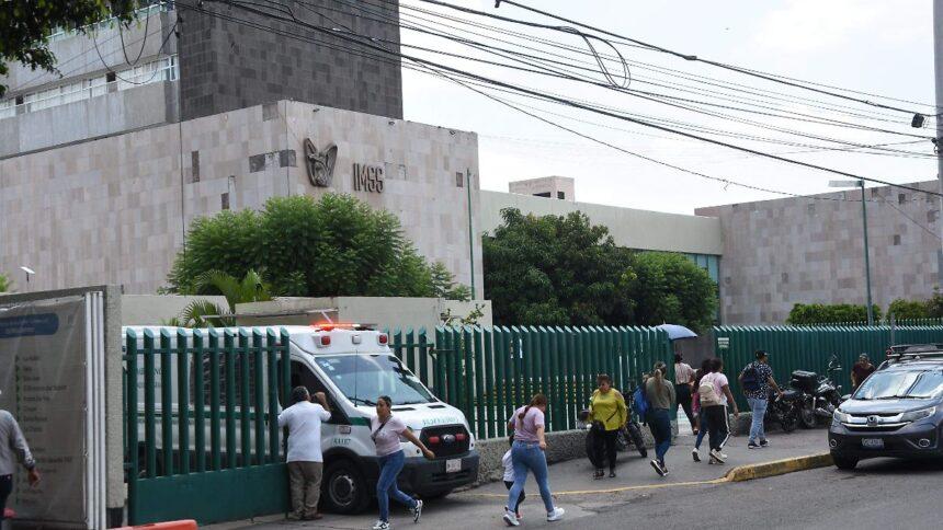Lorena Alfaro cuestiona a Pepe Aguirre por hospitales de Irapuato