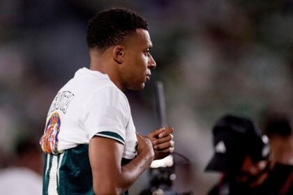 Mbappé explica su gesto con la playera de apoyo a Ceuta