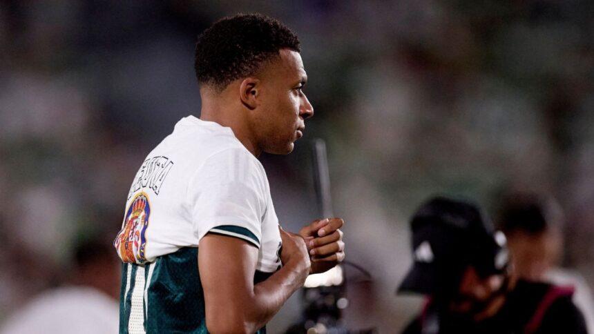 Mbappé explica su gesto con la playera de apoyo a Ceuta