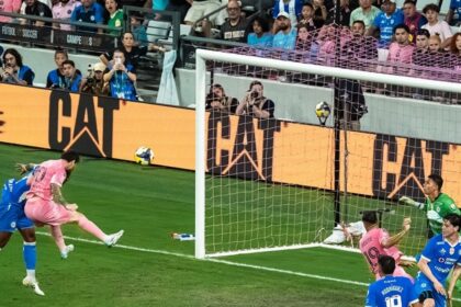 Messi conquista su gol 100 y la Campeones Cup ante Cruz Azul