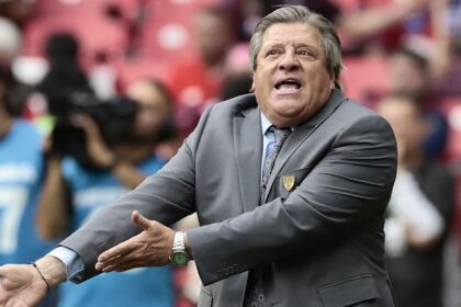 Miguel Herrera aprueba sus apodos virales: ‘Sir Alex Puercuson’ y ‘Antojitos Meza’