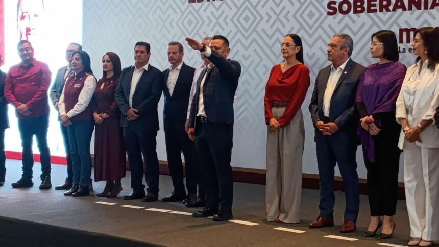 Morena designa a Carlos Torres Piña como virtual candidato a gobernador michoacano