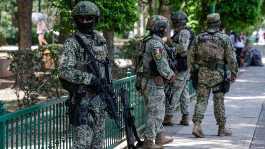 Movilización de fuerzas federales en Sinaloa; SSP confirma violencia y quema vehicular