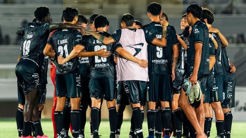 Muere futbolista de 15 años del Piratas FC de Veracruz durante entrenamiento