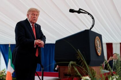 Oposición británica critica a Trump por querer ver una Irlanda reunificada