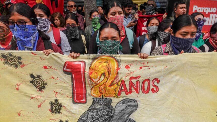 Padres de normalistas desaparecidos piden a la SCJN honrar compromisos
