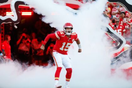 Patrick Mahomes da el Grito de Independencia tras victoria de los Chiefs