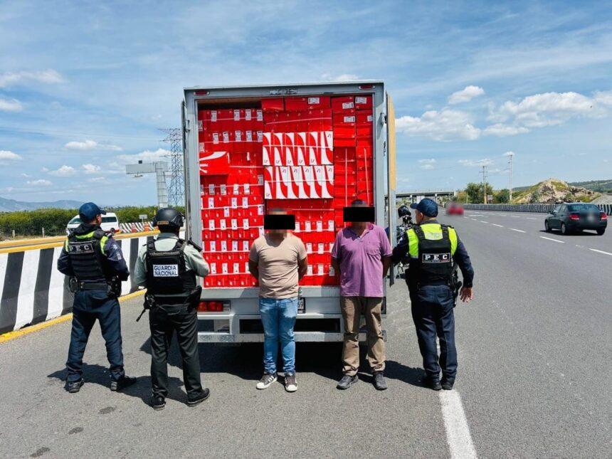 pec asegura mas de mil pares de calzado en silao PEC asegura más de mil pares de calzado en Silao